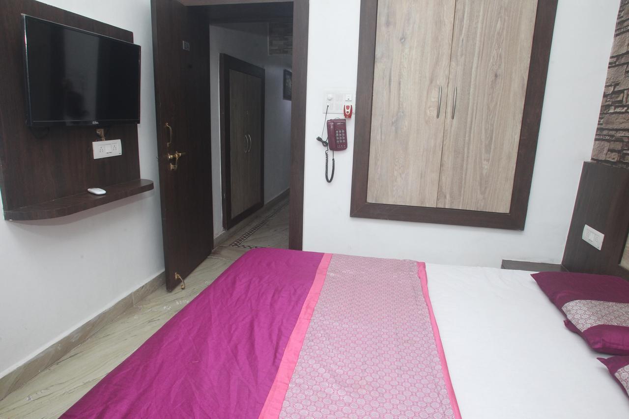 Alakhnanda Guest House Varanasi Dış mekan fotoğraf