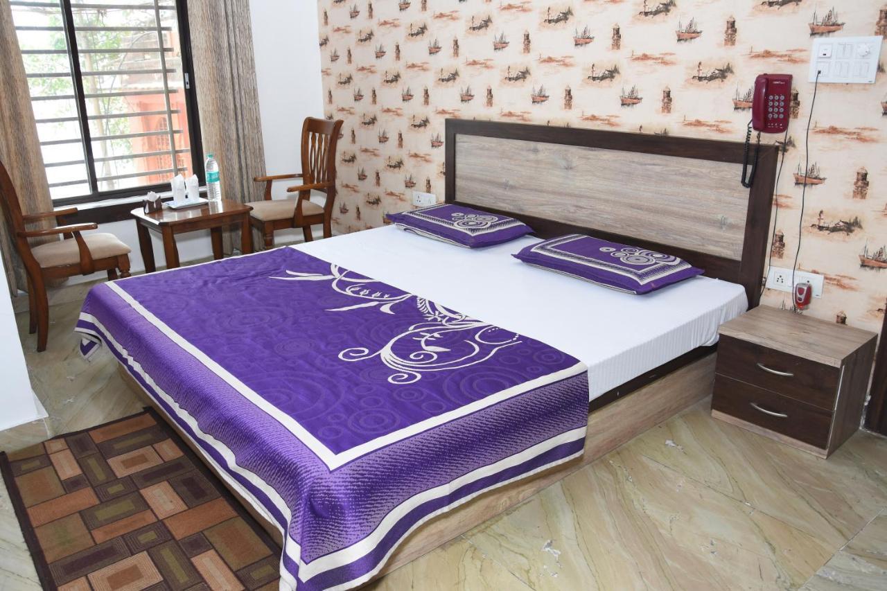 Alakhnanda Guest House Varanasi Dış mekan fotoğraf