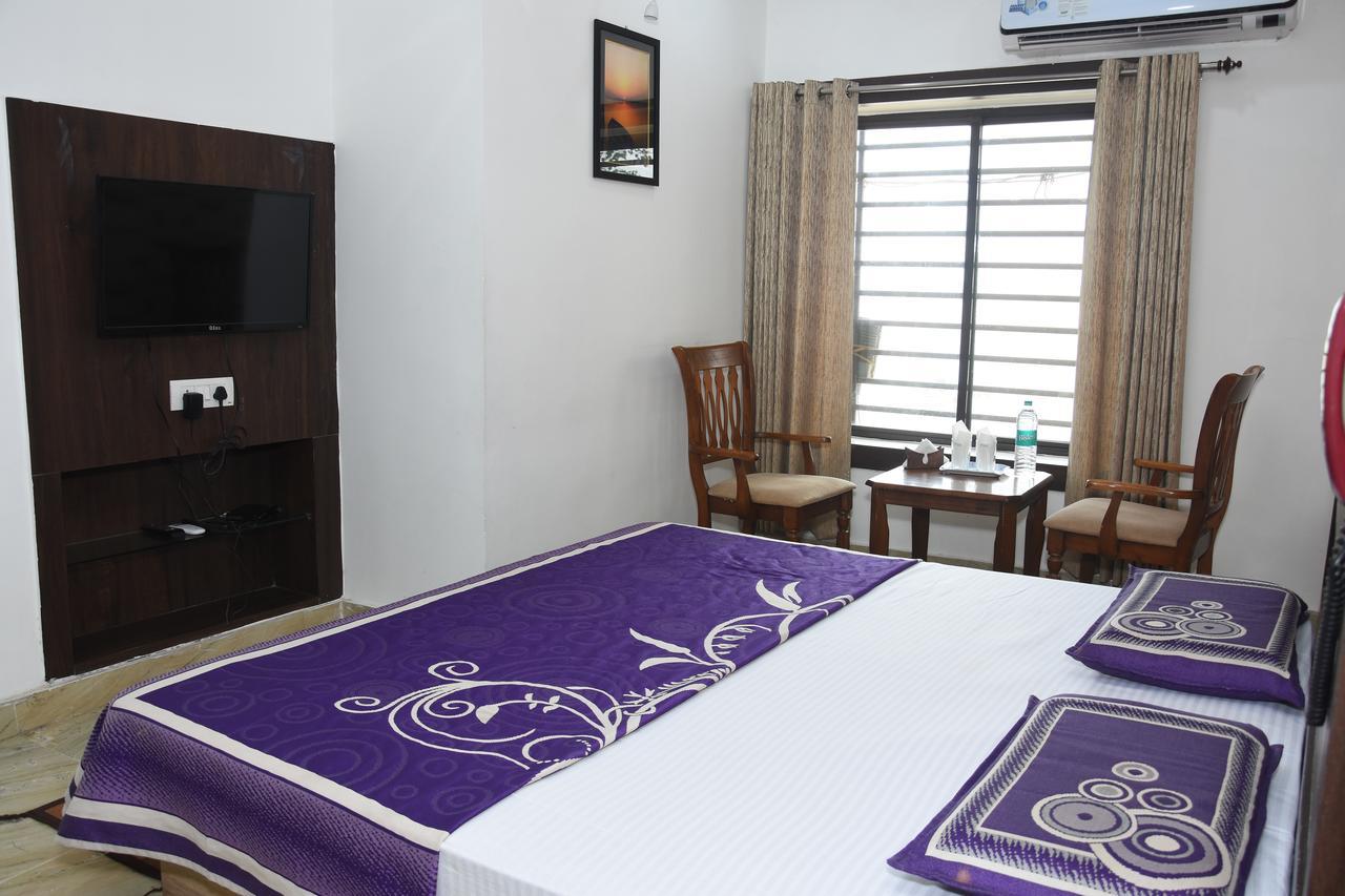 Alakhnanda Guest House Varanasi Dış mekan fotoğraf