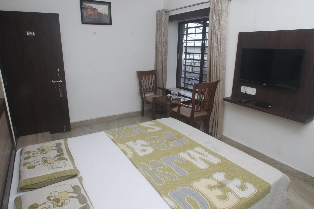 Alakhnanda Guest House Varanasi Dış mekan fotoğraf