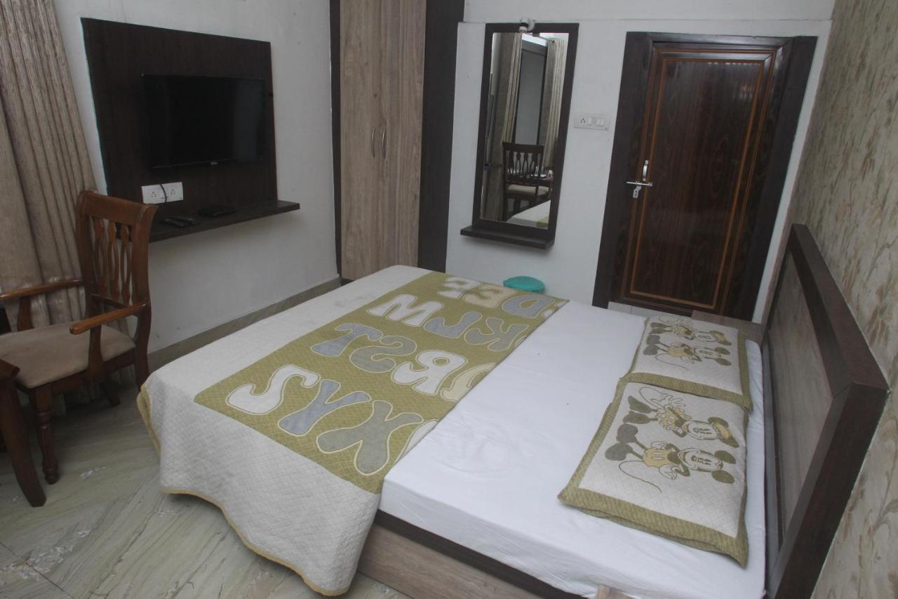 Alakhnanda Guest House Varanasi Dış mekan fotoğraf